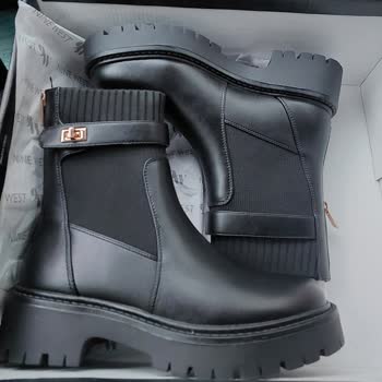 FLO Ayakkabı FLO Firmasının Stoğunda Olmayan Ürünü Satması Ve Göndermemesi