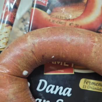 Migros Sanal Marketten Alınan Namet Marka Sucuk Bozuk Çıktı.