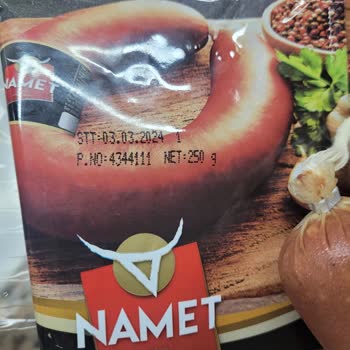 Migros Sanal Marketten Alınan Namet Marka Sucuk Bozuk Çıktı.