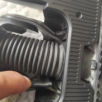 Bosch Unlimited Serie 6 Şarjı Süpürge Başlığı Kırıldı