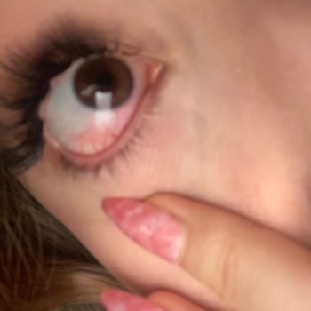 Queen Nail Ankara İpek Kirpik Felaketi