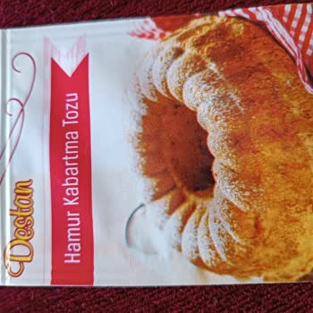 BİM Market Alışverişinde Boş Hamur Kabartma Tozu Paketi