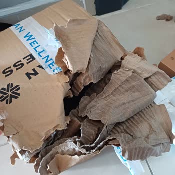 MNG Kargo Kargomu Parçalanmış Getirdi