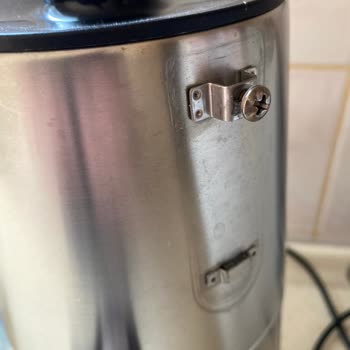 Arzum Ar-3069 Çaycı - Dikkat Plastik Parça Hemen Kırılıyor