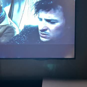 Samsung 65Q60C QLED Televizyon Işık Sızması Hatası (Sıfır Ürün)