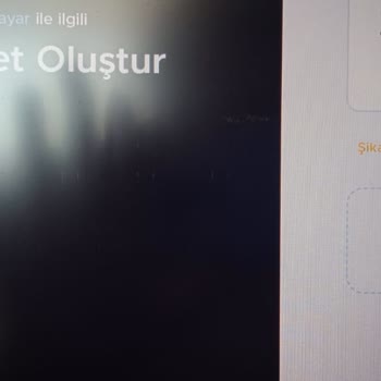 Lenovo Bilgisayar Bilgisayar Ekranım Yeni Olmasına Rağmen Çizik Çizik Oldu