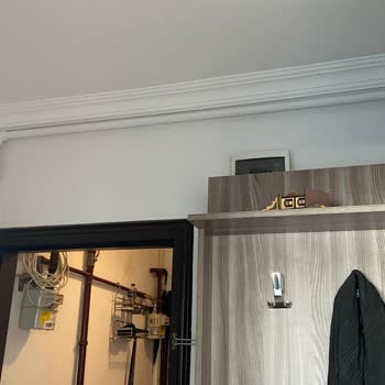 Filli Boya İpeksi 10 Rengi Beyaz Değil Mavi Gözüküyor.