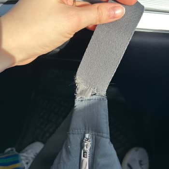 Suud Collection Kalitesiz Çanta Koptu