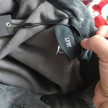 Charme Butik Ürünü Yanlış Yolladı Ve İade Değişim Yapmıyor