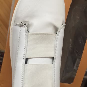 Selçuk Tatlıdil Ürünüm Yırtık Geldi, İlgisizlikten Şikayetçiyim!