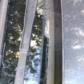 Renault Clio 4 Ön Cam Mühür Fitili Erimesi