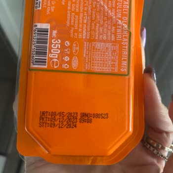Bozuk Ve Kötü Kokulu Tahsildaroğlu Peynir