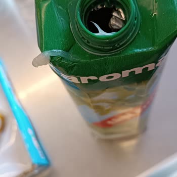Aroma Meyve Suları Meyve Suyundan Beyaz Şey Çıkması