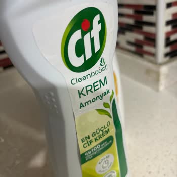 Cif Çamaşır Suyu Lekesi Yaptı