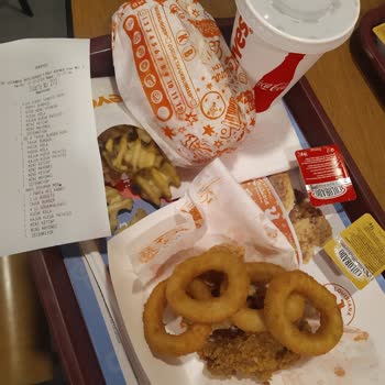 Popeyes Boyutu Çok Ufak