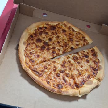 Pizza Hut Sürekli Yanlış Sipariş