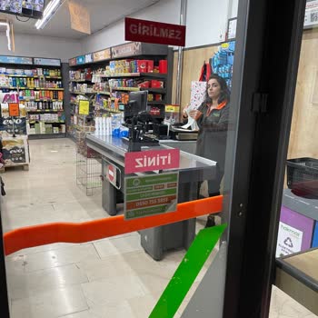 Hakmar Express Şube, Personel Eşkıyalığı Ve İsteklerine Göre Davranış