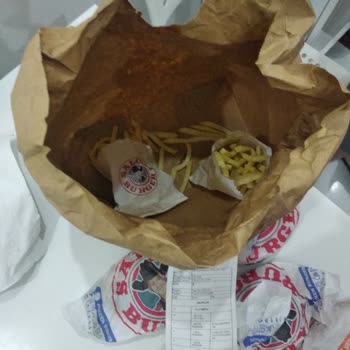 Saloon Burger Siparişleri Eksik Geldi