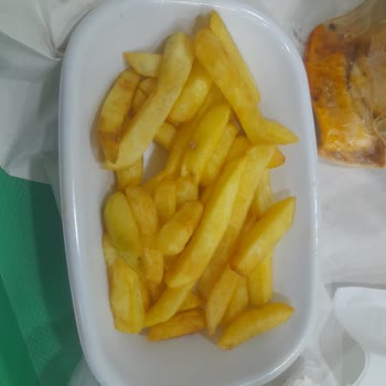 Ekrem Coşkun Döner Günlerdir Beklemiş Kokmuş Patates Kızartması Sorunu