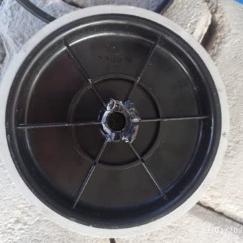 Baburtech Hasarlı Ürün Gönderildi Ve İade Almıyorlar.