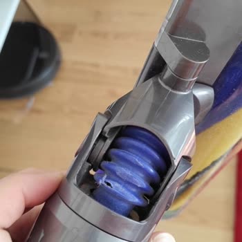 Dyson Başlık Temini Ve Kısa Sürede Ayakta Hasar