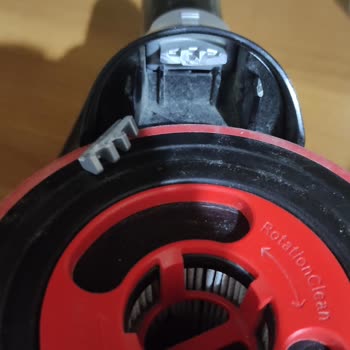 Bosch Dikey Süpürge Kırılması