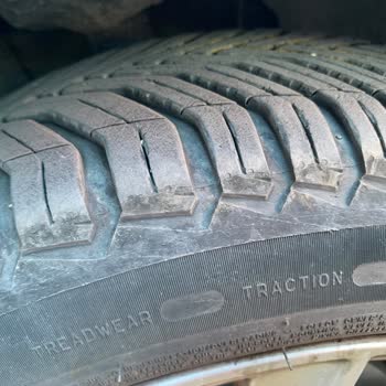 Michelin CrossClimate Lastikleri Çatladı