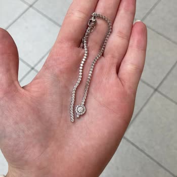 Atasay Ürünleriyle Sürekli Mağduriyet: Kırılan Bilezikler Ve Müşteri Hüsranı