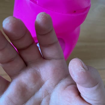 Vanish Kosla Kıyafetlerim Ve Ellerim Zarar Gördü!