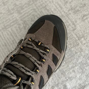 Columbia Defolu Bot Satıyor