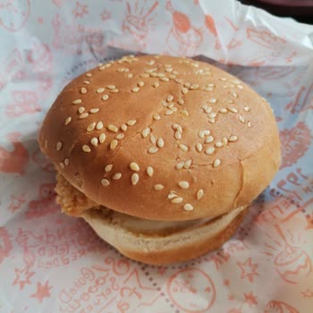 Popeyes Menüdeki Ekmek Farklılığı Ve Mağduriyet