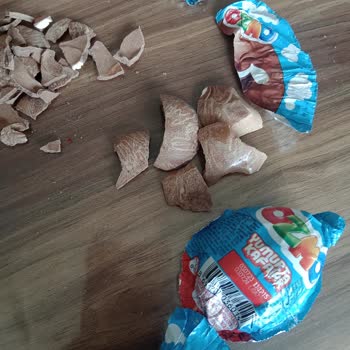 Ozmo Küflü Ve Lekeli Çikolata