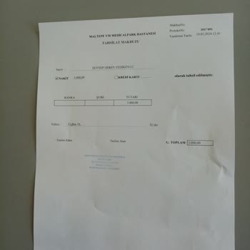 Medical Park Hastanesi Tamamlayıcı Sağlık Sigortası Olmasına Rağmen 3000 TL Ödeme İstendi