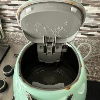 Smeg Paslanan Su Isıtıcısı