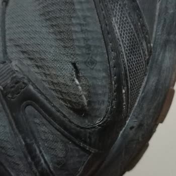 Salomon Ayakkabı Kumaşın Yanlardan Açılma Sorunu