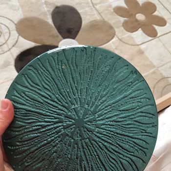 Karaca Züccaciye Tabak Desenleri Soyuluyor