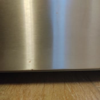 Bosch Buzdolabı Kapağında Paslanma