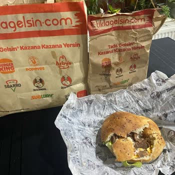 Usta Dönerci Çok Ayıp