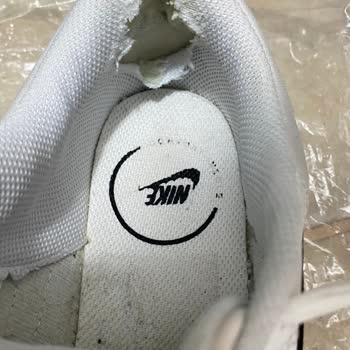 Koray Spor Nike Ayakkabı Bir Ayda Parçalandı