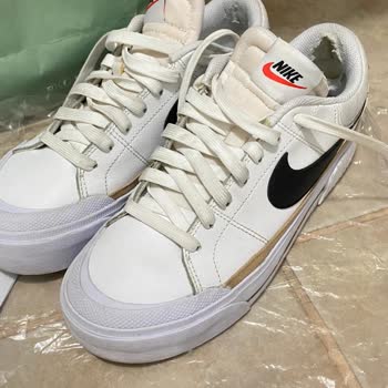 Koray Spor Nike Ayakkabı Bir Ayda Parçalandı