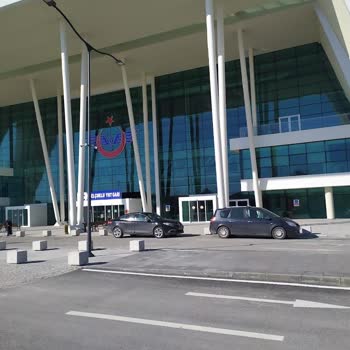 YHT (Yüksek Hızlı Tren) Konya Selçuklu Tren Garı!