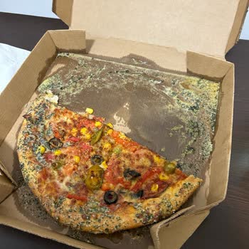 Domino's Pizza Daha Kötü Pizza Yememiştim