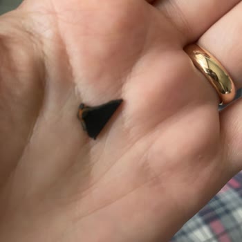 Rifat Minare Konserve Kahvaltılık Sos Kavanozundan Plastik Parça Çıkması