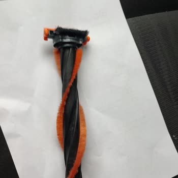 PHILIPS Ev Aletleri Philips Xc8049 Dikey Şarjlı Süpürge E4 Hatası Başlık Fırça Problemi