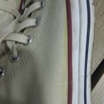 SuperStep Converse Ayakkabı Boya Akıttı