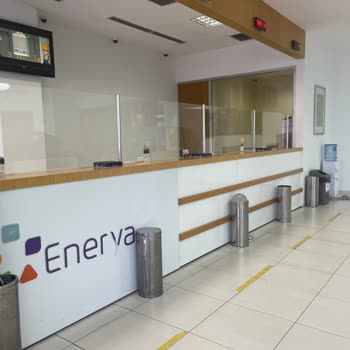 Denizli Enerya'da Uzun Bekleyiş Ve Kaba Personel Sorunu