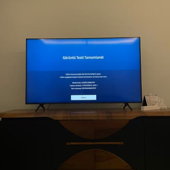 Samsung TV Yatay Çizgi Ve Ölü Piksel Hataları