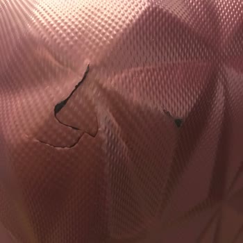 Freebird Havayolları Freebird Havayolu Şirketi Valizime Hasar Verdi Ve Tazmin Edilmedi