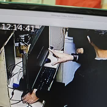 Lenovo Sağlam Gönderdiğim Bilgisayara Ekran Kırık Diyerek Yapmadı