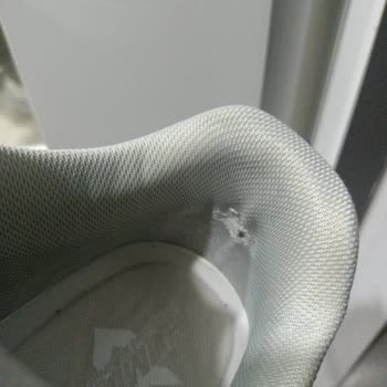 FLO'dan Aldığım Hummel Marka Ayakkabının Kötülüğü